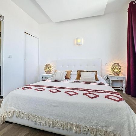 סארי סולנזארה Hotel Les 3 Terrasses מראה חיצוני תמונה