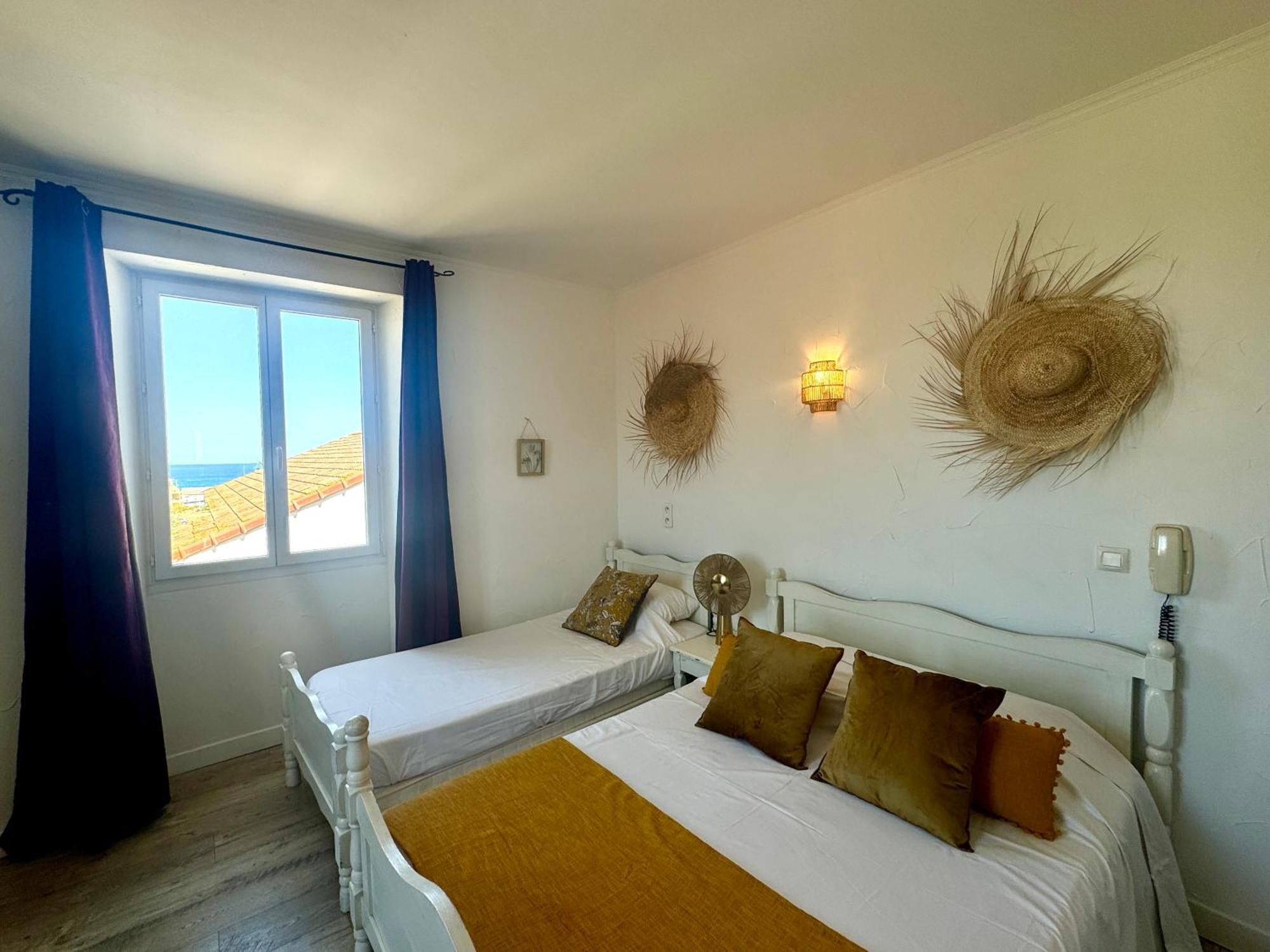 סארי סולנזארה Hotel Les 3 Terrasses מראה חיצוני תמונה